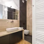 And Luxurious Beethovnova Apartment *