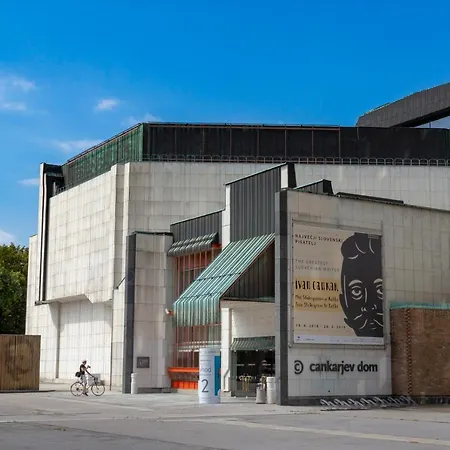 And Luxurious Beethovnova * ليوبليانا