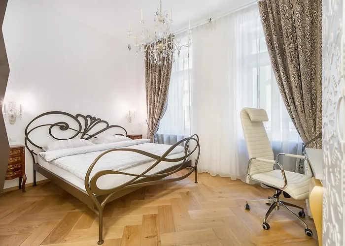 Apartment And Luxurious Beethovnova