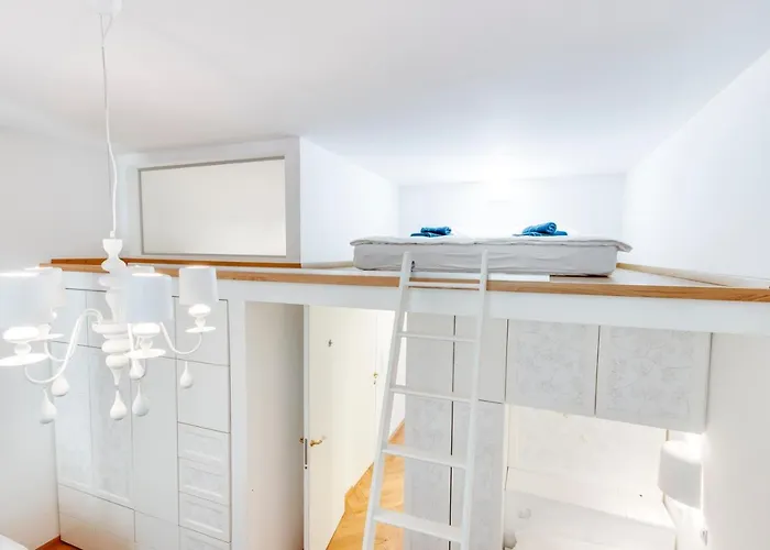 Apartament And Luxurious Beethovnova