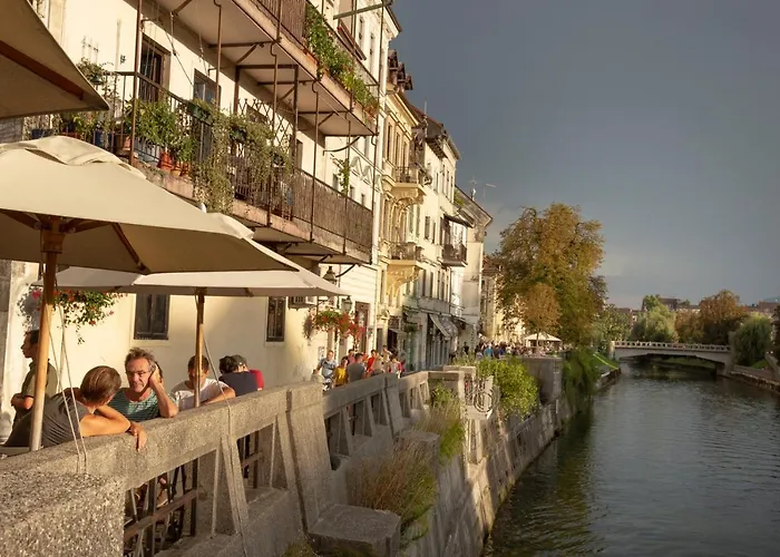 Apartament And Luxurious Beethovnova Lublana